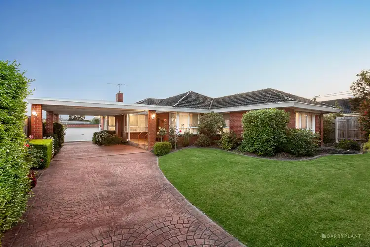 45 Paula Crescent, Doncaster East VIC 3109