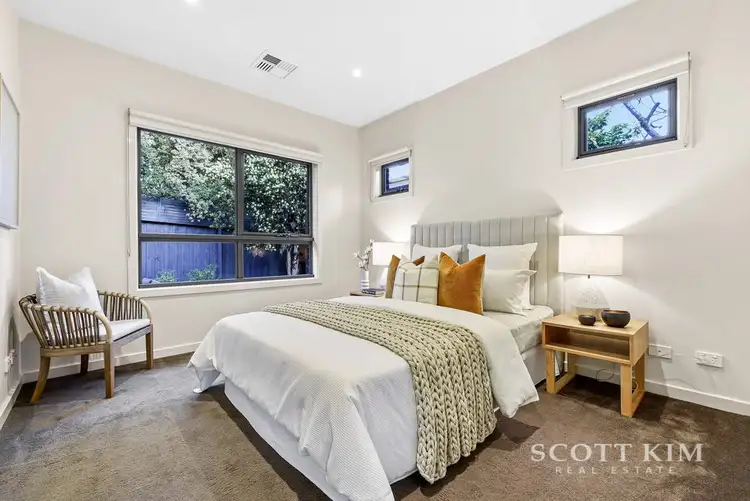 Fifth view of Homely unit listing, 2/28 Darbyshire Road, Mount Waverley VIC 3149
