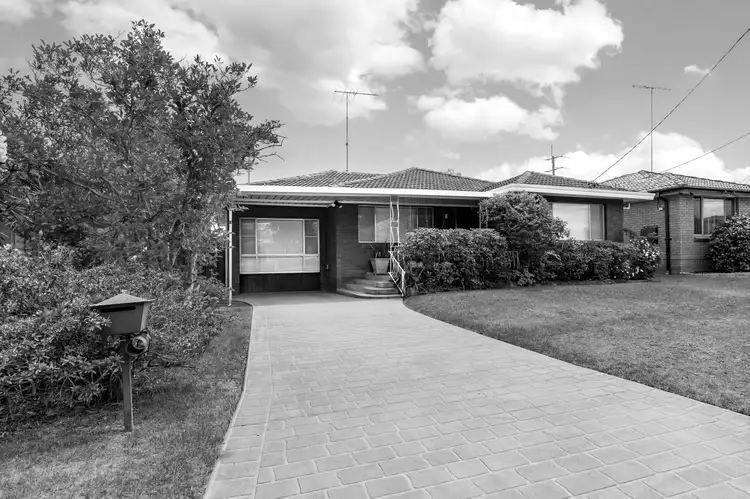 25 Ithaca Street, Emu Plains NSW 2750