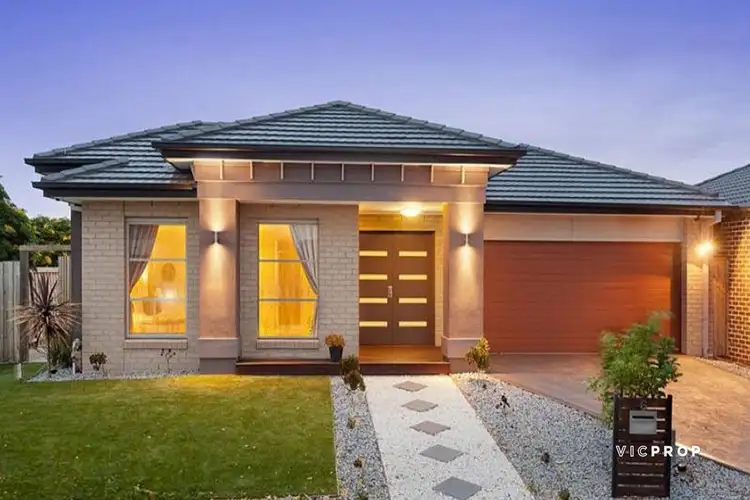 6 Aruba Avenue, Point Cook VIC 3030