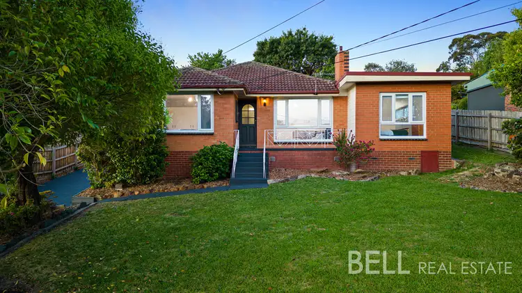 23 Swinburne Avenue, Mooroolbark VIC 3138