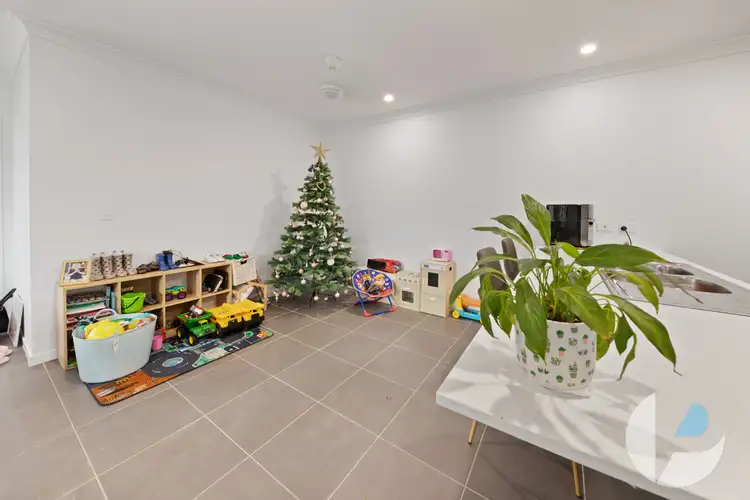 Sixth view of Homely unit listing, 1/72 Boyland Way, Flinders View QLD 4305