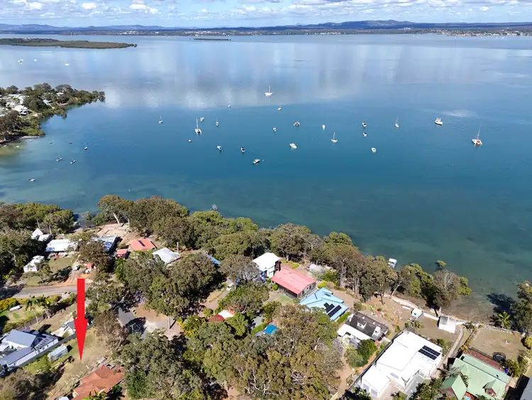 38 Coondooroopa Drive, Macleay Island QLD 4184