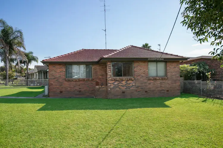 51 Garrard Avenue, Mount Warrigal NSW 2528