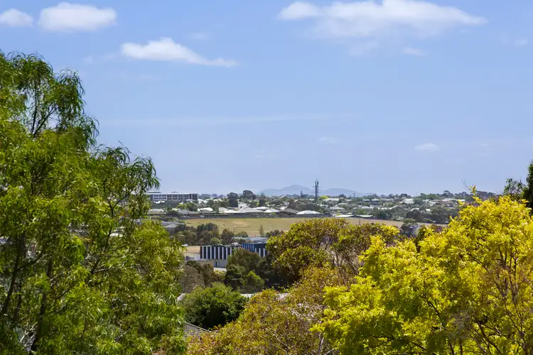Fourth view of Homely house listing, 2 Muscat Place, Waurn Ponds VIC 3216