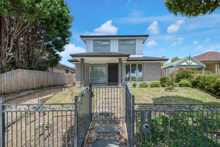 1/4 Mingeta Avenue, Blackburn South VIC 3130