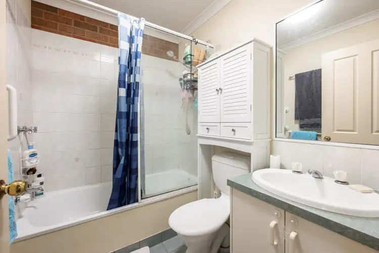 Fifth view of Homely townhouse listing, 2/730 Lavis Street, East Albury NSW 2640