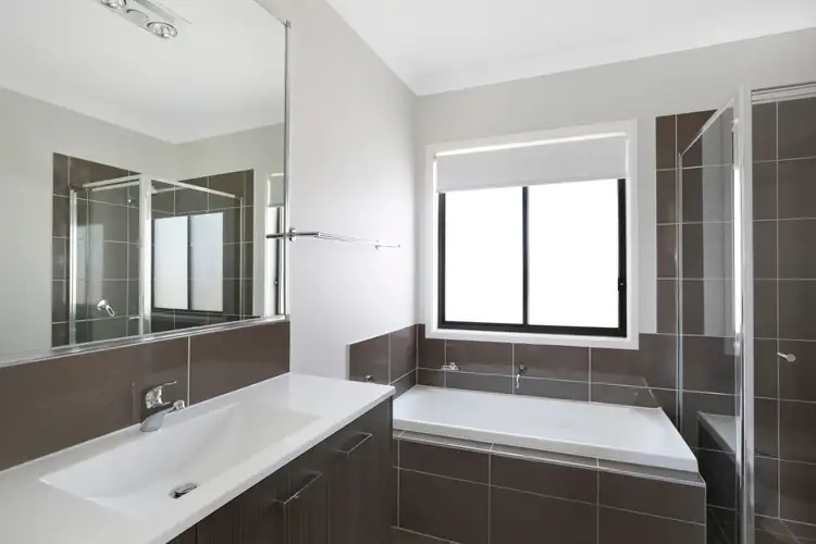 Sixth view of Homely house listing, 5 Jefferis Avenue, Renwick NSW 2575