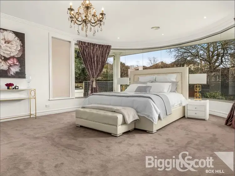 26 Thomas Street, Camberwell VIC 3124