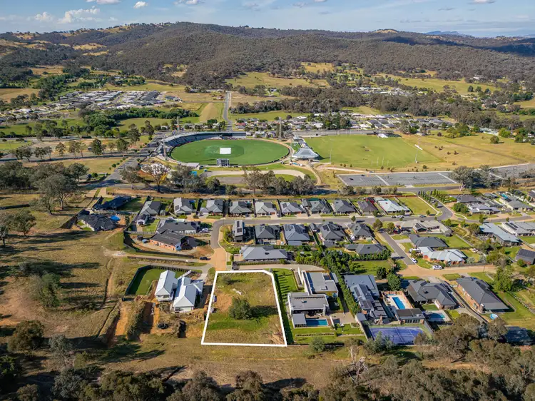 75 Baltimore Avenue, Hamilton Valley NSW 2641