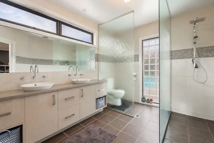 Fifth view of Homely house listing, 3 Benyon Mews, East Albury NSW 2640