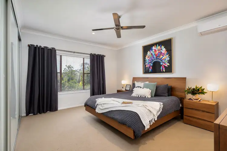 Second view of Homely house listing, 5 The Boulevarde, Warrimoo NSW 2774