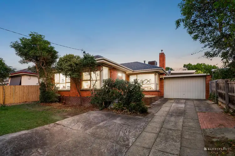 32 Paula Crescent, Doncaster East VIC 3109