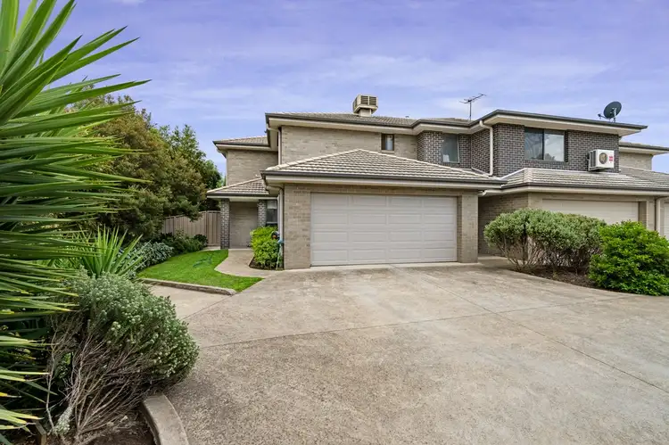 4 Mardross Court