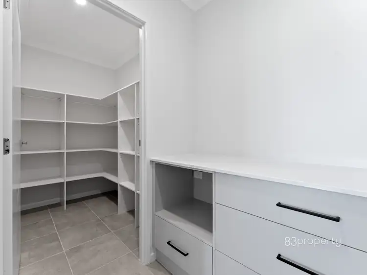 Sixth view of Homely house listing, 8 Lakesfront Place, Hatton Vale QLD 4341