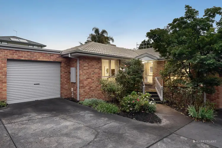 Main view of Homely unit listing, 2/8 Graeme Street, Vermont VIC 3133