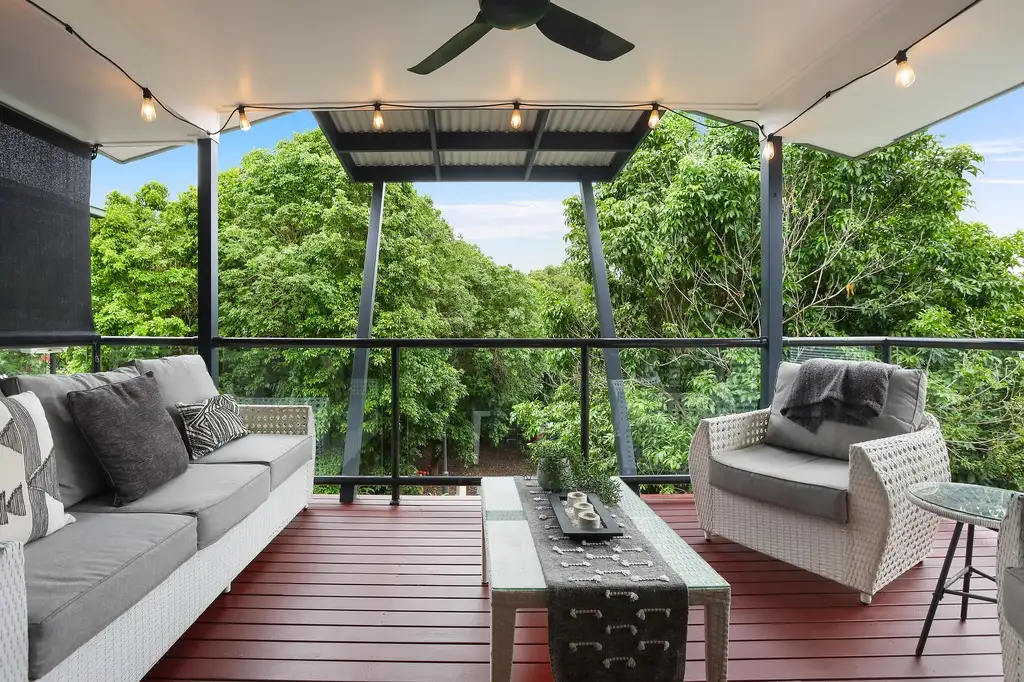 Main view of Homely townhouse listing, 23/2 Ridgeline Way, Highland Park QLD 4211