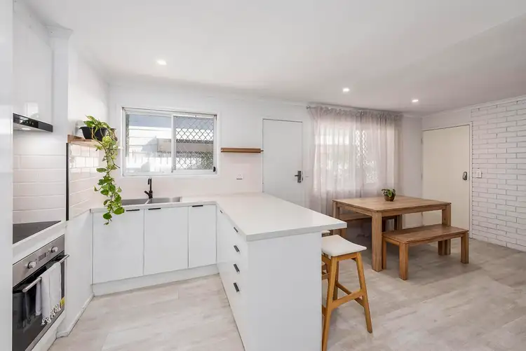 Fifth view of Homely unit listing, 2/26 Third Avenue, Palm Beach QLD 4221