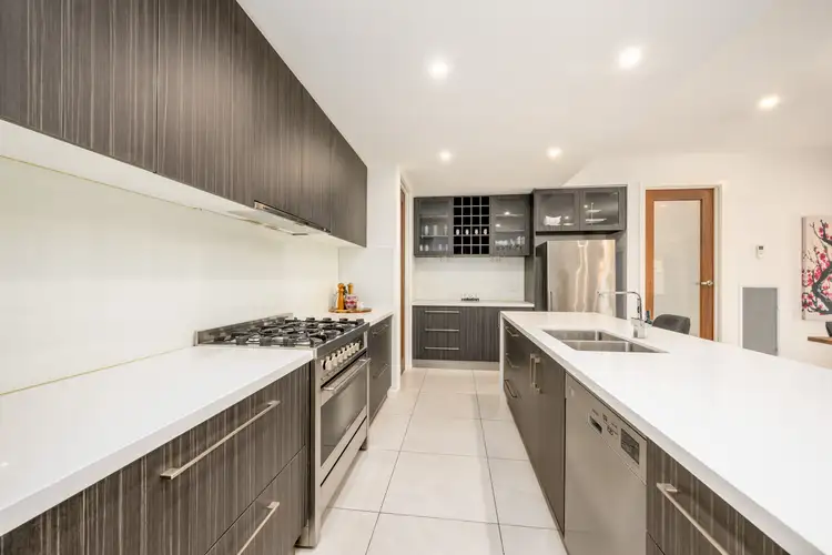 Sixth view of Homely house listing, 5 Bonbeach Street, Shepparton VIC 3630