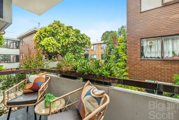 4/14 Mitford Street, St Kilda VIC 3182