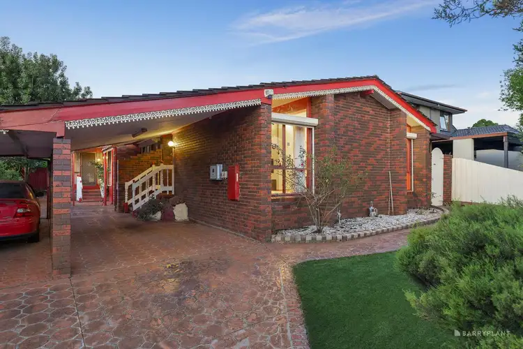 31 Tamboon Drive, Rowville VIC 3178