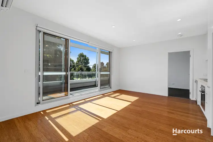Fifth view of Homely apartment listing, 302/1213 Centre Road, Oakleigh South VIC 3167