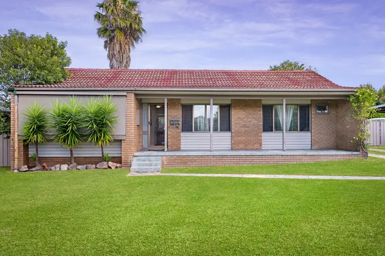 97 Feathertop Circuit, Thurgoona NSW 2640