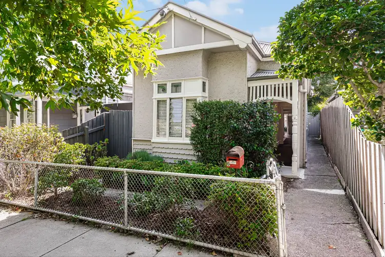 6 Hamilton Street, Seddon VIC 3011