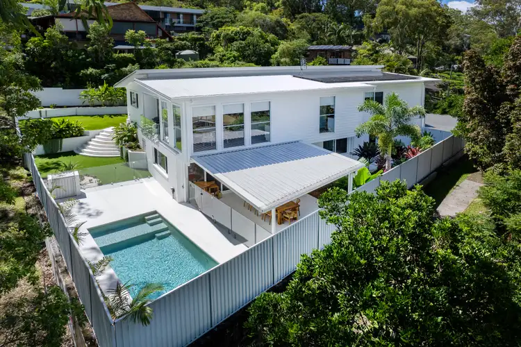 27 Timbertop Mead, Burleigh Heads QLD 4220
