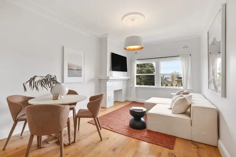 2/47 Queenscliff Road, Queenscliff NSW 2096