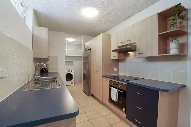 Sixth view of Homely unit listing, 2/7 Jephson Street, Toowong QLD 4066