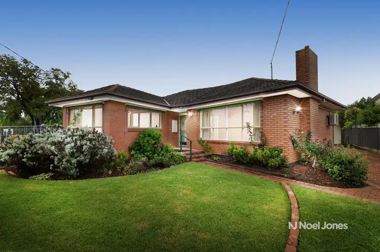 64 Benwerrin Drive, Burwood East VIC 3151