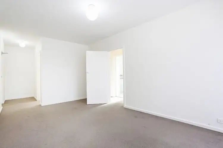Fifth view of Homely apartment listing, 2/20 Valentine Grove, Armadale VIC 3143