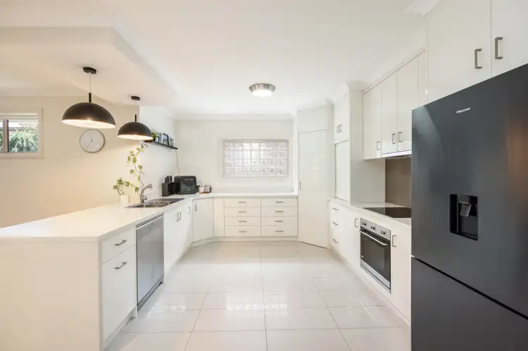 Sixth view of Homely house listing, 1/21 Shuter Avenue, Thurgoona NSW 2640