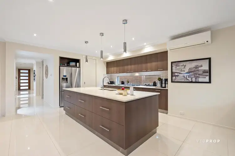 Fifth view of Homely house listing, 23 Maritime Circuit, Sanctuary Lakes VIC 3030