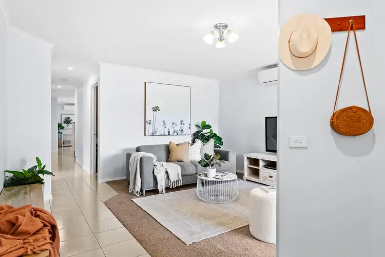 Second view of Homely house listing, 6 Harrison Court, Tyabb VIC 3913