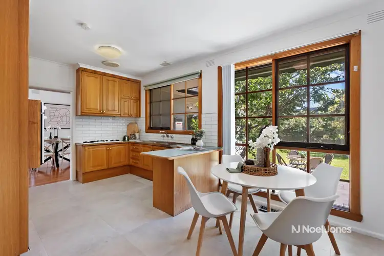 Fifth view of Homely house listing, 11 Kipling Court, Burwood East VIC 3151