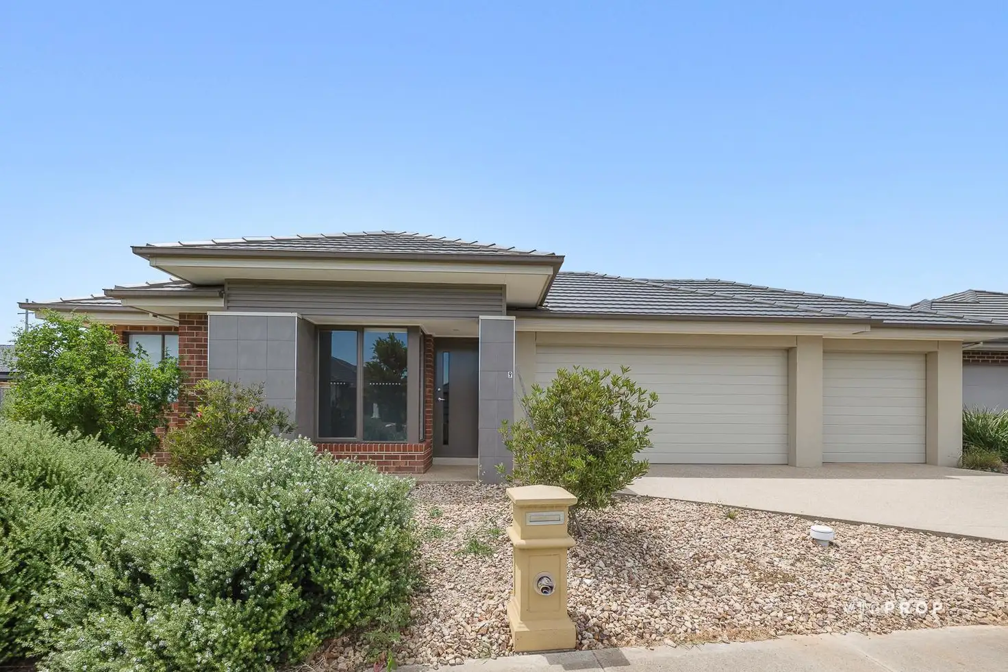 Main view of Homely house listing, 9 Overland Chase, Werribee VIC 3030