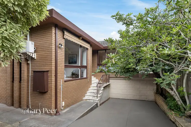 Main view of Homely unit listing, 2/1 Newlyn Street, Caulfield VIC 3162