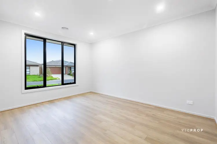Second view of Homely house listing, 28 Ruthven Way, Mambourin VIC 3024