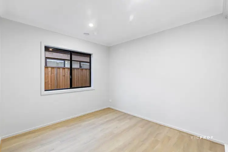Fifth view of Homely house listing, 28 Ruthven Way, Mambourin VIC 3024