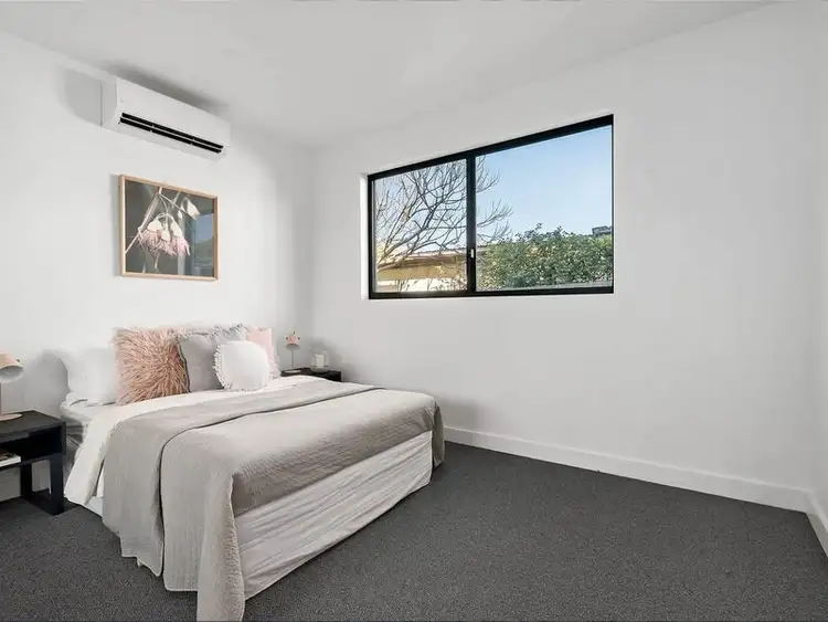 Sixth view of Homely townhouse listing, 2/450 Station Street, Bonbeach VIC 3196