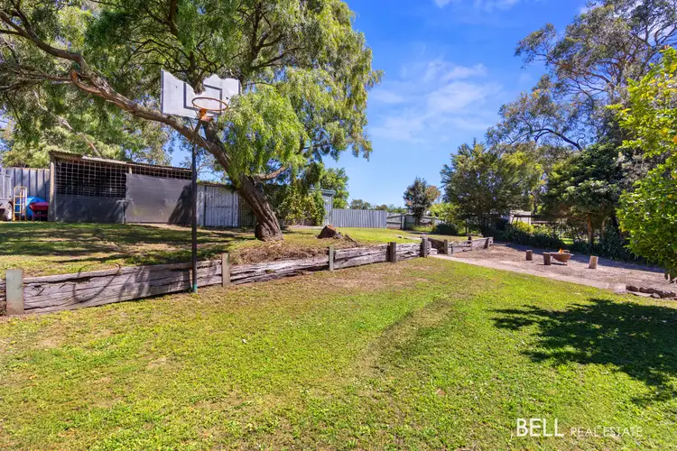 Second view of Homely house listing, 10 Braeside Drive, Launching Place VIC 3139