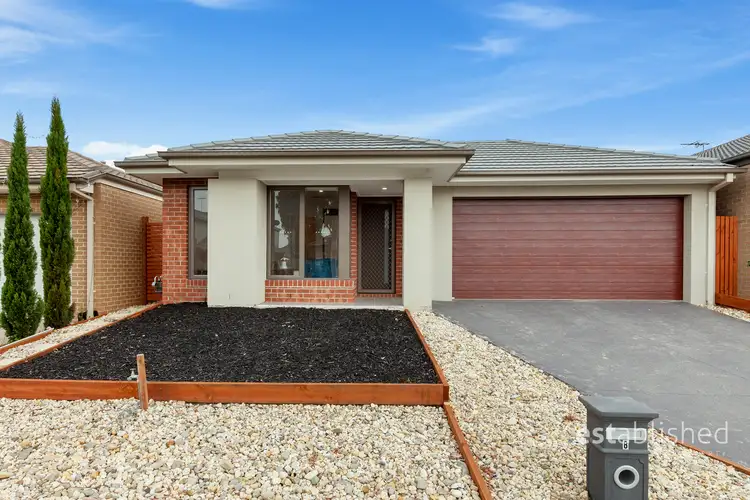 8 Orpheus Street, Point Cook VIC 3030