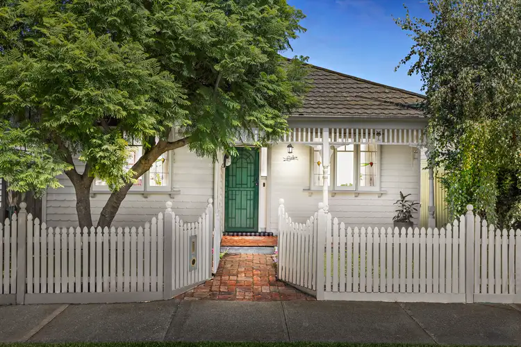 64 Chirnside Street, Kingsville VIC 3012