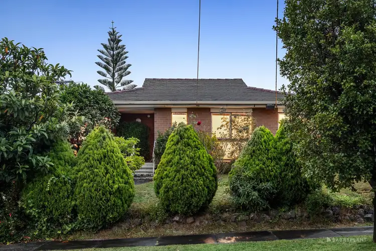 1 Falcon Court, Doncaster East VIC 3109