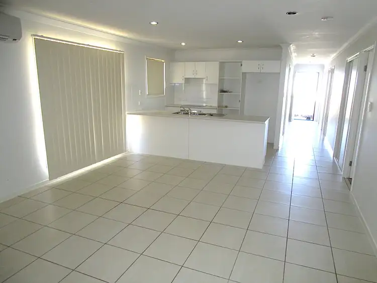 Second view of Homely house listing, 7 Angela Court, Gracemere QLD 4702