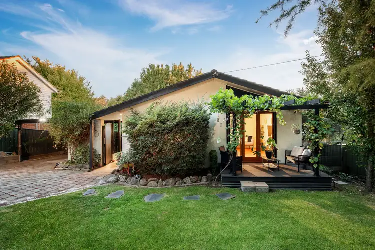 237 Bernhardt Street, East Albury NSW 2640