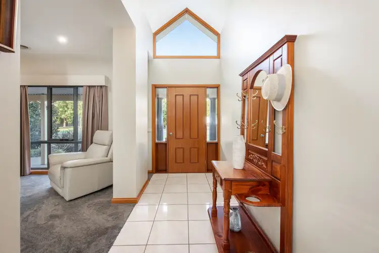 Fifth view of Homely house listing, 35 Ibis Close, East Albury NSW 2640
