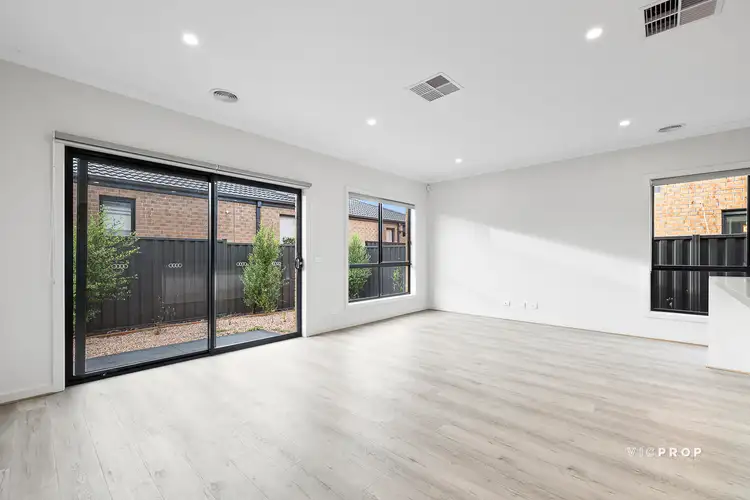 Second view of Homely house listing, 25 Zippy Circuit, Tarneit VIC 3029